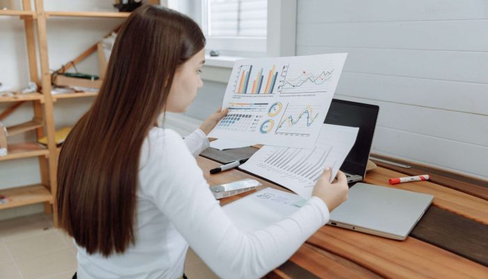 woman analyzing interval of behavior data