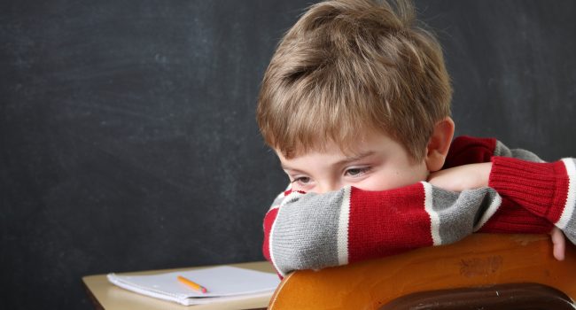 child struggling to focus in class